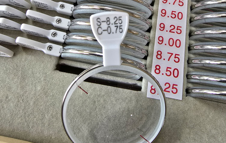 난시검안렌즈세트 (TJS-250)[S- 8.25 ~ S-12.00D (C-0.25D ~ C-2.00D)]
